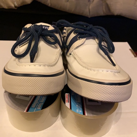 Sperry Topsiders - Picture 5 of 8